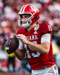 Fernando Mendoza, la joya del draft en la NFL