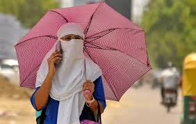 Ghaziabad News: दो डिग्री नीचे आया तापमान, गर्मी से राहत नहीं