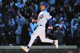 カブスPCA、ドジャースファンに大ブーイングの理由…強烈な揶揄「写真撮りたいだけ」、ロス育ちの24歳がなぜ？