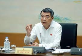 黎明兴总理建议国会代表支持提高个体户纳税起征点