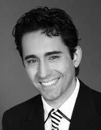 John Lloyd Young is the slick crooner best known for his Tony Award-Winning portrayal of Frankie Valli in Broadway&#39;s Jersey Boys. - JLY_Headshot