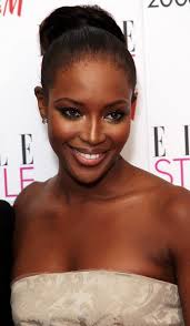 Actually in 2008 Naomi still had her edges just although they were thinning. She should have done something about them then. - Naomi%2BCampbell%2BElle%2BStyle%2BAwards%2B2008%2BPress%2Bfaxwmvdrth3l