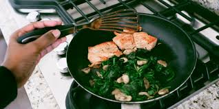 FDA Expands Warning on Imported Cookware for Dangerous Lead Contamination