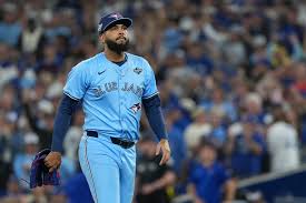 White Sox Bolster Bullpen by Signing Seranthony Domínguez