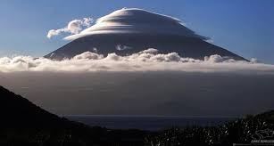 Resultado de imagem para ILHA DO PICO