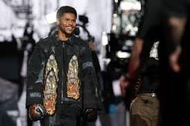 Shakur Stevenson Wears Who Decides War Ahead Of His Fight Against Teofimo Lopez