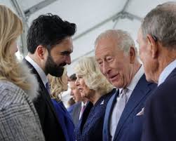 Dinner on a gold plate, then a snub: an uneven US welcome for King Charles III