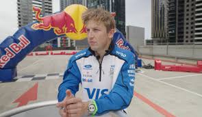 Liam Lawson busca puntos tras complicado inicio en el Gran Premio de Australia