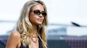 Jannik Sinner e o Amor? Modelo Laila Hasanovic Agita o US Open! - Imagen principal del artículo