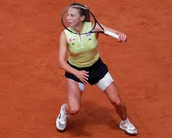 (1) Shnaider v Chwalinska, Andreeva powers past Kostyuk: French Open semi-finals – live