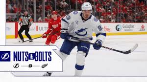 Lightning Face Red Wings for Black Friday Matinee: Preview