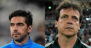 Fernando Diniz tem 1 vitória, 2 empates e 2 derrotas nos duelos contra Abel Ferreira