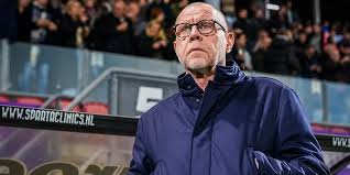 Grim verklaart basisplaats: 'Ik wil graag met fitte en scherpe spelers beginnen'