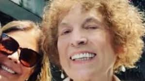 Luto en la música: Muere querida cantante mexicana, mamá de otra artista icónica