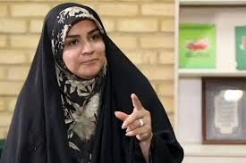 لحظه جایزه دادن مادورو به سحر امامی قبل از سقوط ونزوئلا/ تصاویر