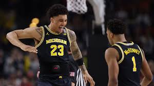 NCAA championship live tracker: Michigan vs. UConn updates