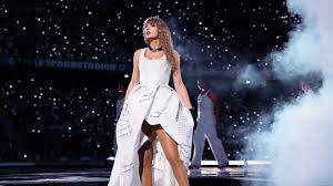 Taylor Swift's Holiday Merch Sells Out, Noah Kahan's Benefit Concert, and More Music News