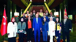 Bu ülkeyi vatan kılan işçinin alın teridir