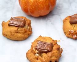 Image of Air Fryer Warm and gooey Pumpkin Spice Cookies