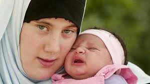 Samantha Lewthwaite with one of her four children. Picture: Supplied. Source: Supplied - 170769-fbabfe88-24c7-11e3-a9a7-100766a53d4f