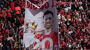 Who was Diogo Jota? Soccer star who died in crash honored by teammates