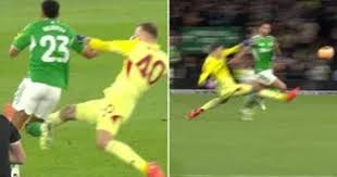 Ein genauerer Blick auf die „verrückte“ Rote Karte für den Torwart von Aston Villa.