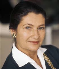 Today a ceremony in Paris welcomes Simone Veil to the l&#39;Académie Française, finally transforming her into one of what are known in France as &#39;the immortals&#39; ... - 06-simone-veil