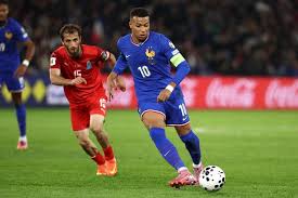 France-Ukraine : les Bleus pressés de gravir la dernière marche menant à la Coupe du monde 2026