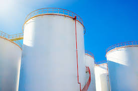 Oil Oversupply Expected to Reach 4 Million Barrels a Day in 2026