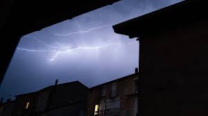 "Des ondées orageuses localement fortes": où les orages sont-ils attendus ces prochaines 48 heures?