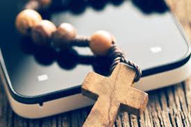 What I Learned About Prayer — and Myself — After 1,000 Days on Hallow