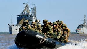 Beneficios Militares: ¿Plan Platita O Apoyo Genuino a las Fuerzas? - Imagen ilustrativa del artículo