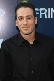 Actor Kirk Acevedo attends the series premiere party of FOX&#39;s &quot;Fringe&quot; at THE XCHANGE on August 25, 2008 in New York City. - Kirk%2BAcevedo%2BFOX%2BFringe%2BSeries%2BPremiere%2BParty%2BOOTGLDXGtuYl