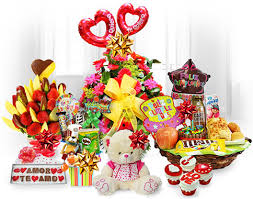 Resultado de imagen para imagenes de todo tipos de regalos peluches flores chocolates