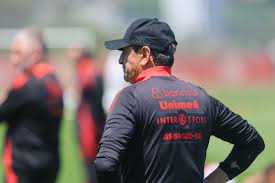 Fútbol Argentino en Crisis: ¿Juventud al Rescate en el Inter?