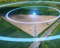 Cell tower emitting wavesの画像