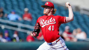 Is It Time for the Reds to Be Concerned About Andrew Abbott?
