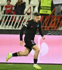 Schimbare de planuri! Ce se întâmplă cu Dennis Politic la FCSB