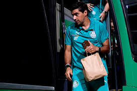 Abel Ferreira, do Palmeiras, recebe advertência da Conmebol por declarações sobre o VAR
