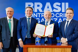 Brazil's Lula administration steps up measures to boost popularity