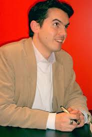 Maxime Chattam, pseudonyme de Maxime Guy Sylvain Drouot[1], est un romancier français, né le 19 février 1976 à Herblay dans le Val-d&#39;Oise spécialisé dans le ... - xfba1s5i