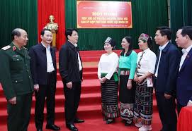 State leader meets voters in Thanh Hoá