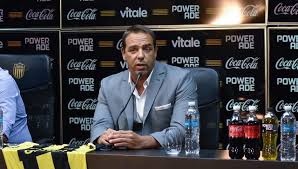 Polémica arbitral: Críticas de Peñarol podrían derivar en denuncia