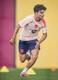 (VIDEO) Barcelona's Xavi Espart Makes Dream Champions League Debut, Eyes First Start Amid Injury Crisis