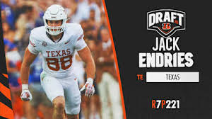 Bengals Select TE Jack Endries With 221st Overall Pick