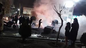 انتشار گزارش‌هایی از کشته شدن معترضان در ملکشاهی استان ایلام