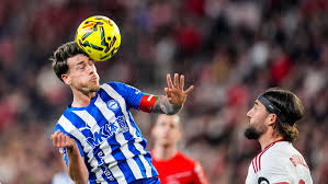 Espectáculo de Almeyda y punto heroico del Sevilla ante un Alavés inoperante
