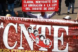Amaga CNTE con protesta en Palenque durante visita de CSP