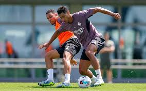 Carvajal se queda en el gimnasio y Courtois pone el freno