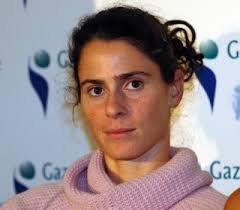 Après Emilie Loit, c&#39;est Nathalie Dechy, Marraine du 3ème Open GDF SUEZ de Lyon (du 28 février au 6 mars 2011), qui nous donne son avis sur le tennis ... - dechy